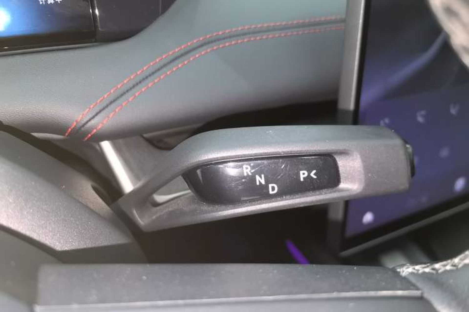 Used Xiaomi Auto SU7 2024 Rear-Drive Long-Range Intelligent Driving Version Gear Lever
