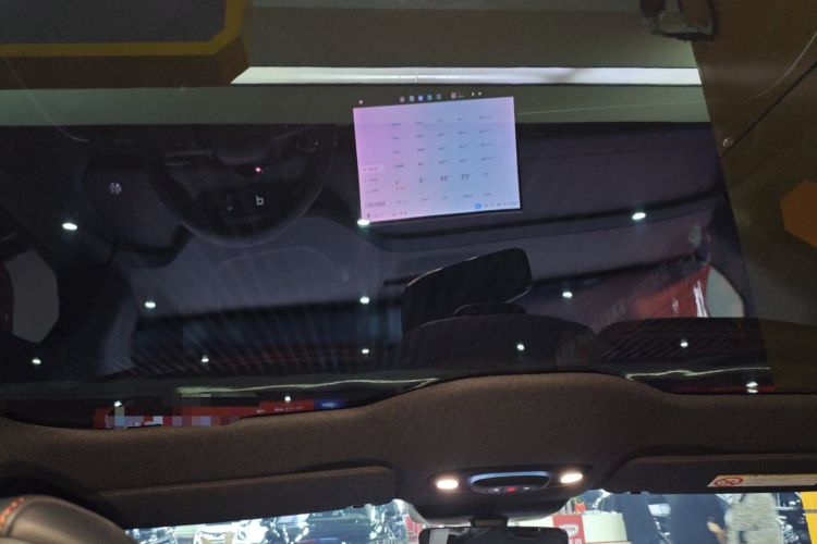 Used Xiaomi Auto SU7 2024 Rear-Drive Ultra-Long Range Advanced Pro-Level Intelligent Driving Version Headliner