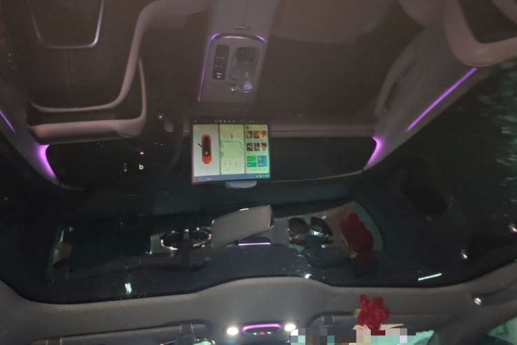 Used Xiaomi Auto SU7 2024 Rear-Drive Long-Range Intelligent Driving Version Headliner