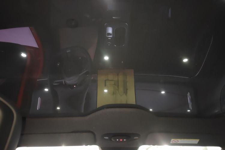 Used Xiaomi Auto SU7 2024 Rear-Drive Long-Range Intelligent Driving Version Headliner
