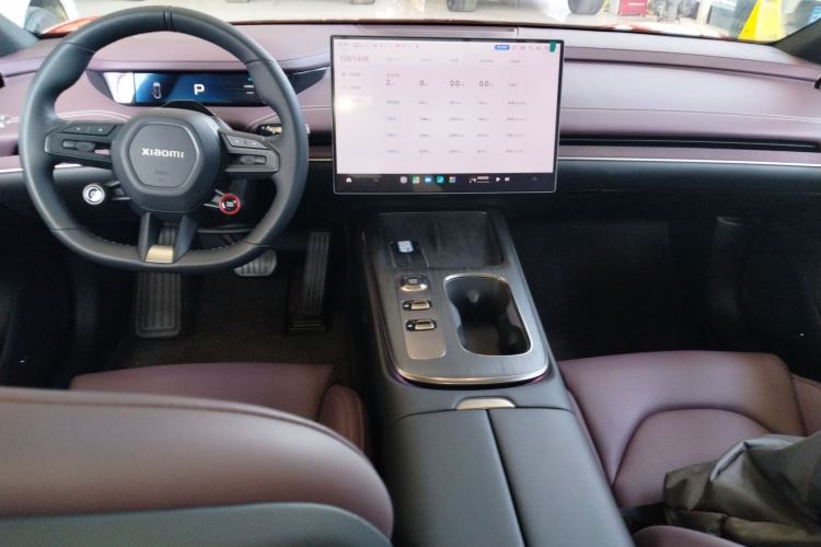 Used Xiaomi Auto SU7 2024 Rear-Drive Ultra-Long Range Advanced Pro-Level Intelligent Driving Version Interior 2