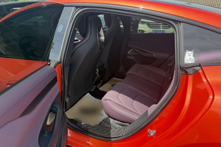 Used Xiaomi Auto SU7 2024 Four-Wheel Drive Ultra-Long Range Advanced Intelligent Driving Max Edition Interior 3