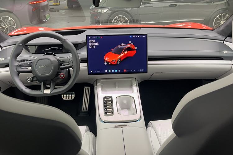 Used Xiaomi Auto SU7 2024 Four-Wheel Drive Ultra-Long Range Advanced Intelligent Driving Max Edition Interior 3