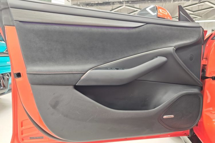 Used Xiaomi Auto SU7 2024 Rear-Drive Ultra-Long Range Advanced Pro-Level Intelligent Driving Version Interior 3