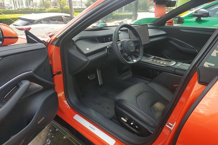 Used Xiaomi Auto SU7 2024 Four-Wheel Drive Ultra-Long Range Advanced Intelligent Driving Max Edition Interior 3