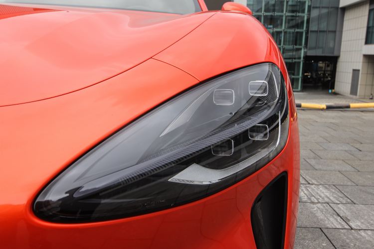 Used Xiaomi Auto SU7 2024 Rear-Drive Long-Range Intelligent Driving Version Left Front Headlight
