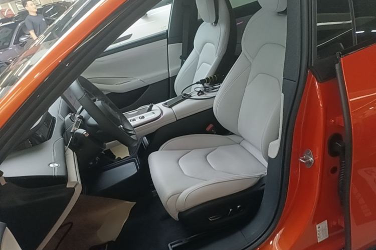 Used Xiaomi Auto SU7 2024 Rear-Drive Long-Range Intelligent Driving Version Left Front Seat