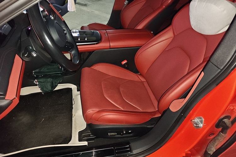 Used Xiaomi Auto SU7 2024 Rear-Drive Long-Range Intelligent Driving Version Left Front Seat