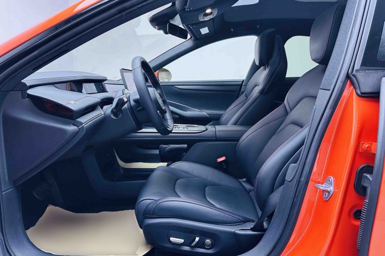 Used Xiaomi Auto SU7 2024 Rear-Drive Long-Range Intelligent Driving Version Left Front Seat
