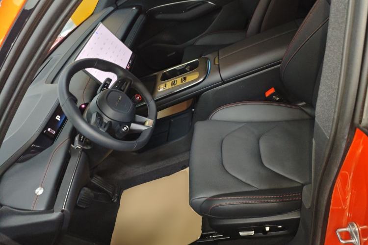 Used Xiaomi Auto SU7 2024 Rear-Drive Ultra-Long Range Advanced Pro-Level Intelligent Driving Version Left Front Seat