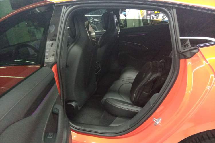 Used Xiaomi Auto SU7 2024 Rear-Drive Ultra-Long Range Advanced Pro-Level Intelligent Driving Version Left Rear Seat