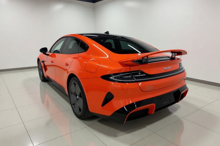 Used Xiaomi Auto SU7 2024 Four-Wheel Drive Ultra-Long Range Advanced Intelligent Driving Max Edition Rear Left 45 Deg