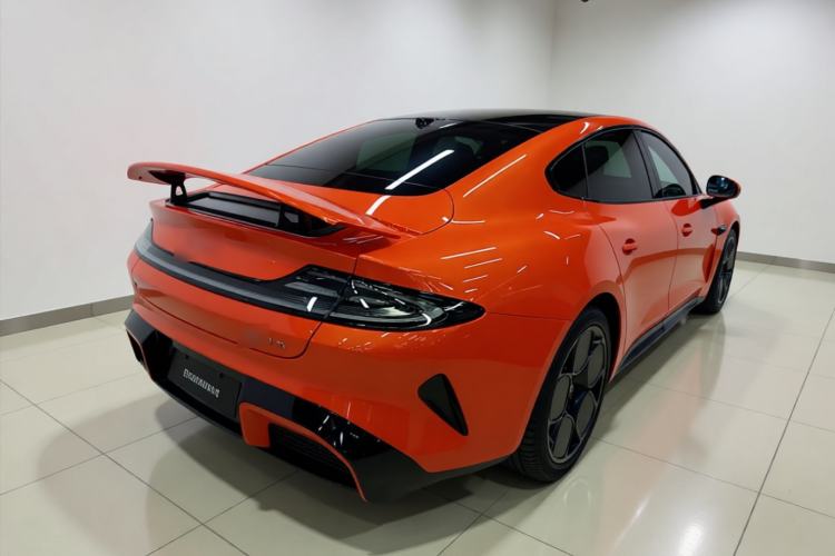 Used Xiaomi Auto SU7 2024 Four-Wheel Drive Ultra-Long Range Advanced Intelligent Driving Max Edition Rear Right 45 Deg