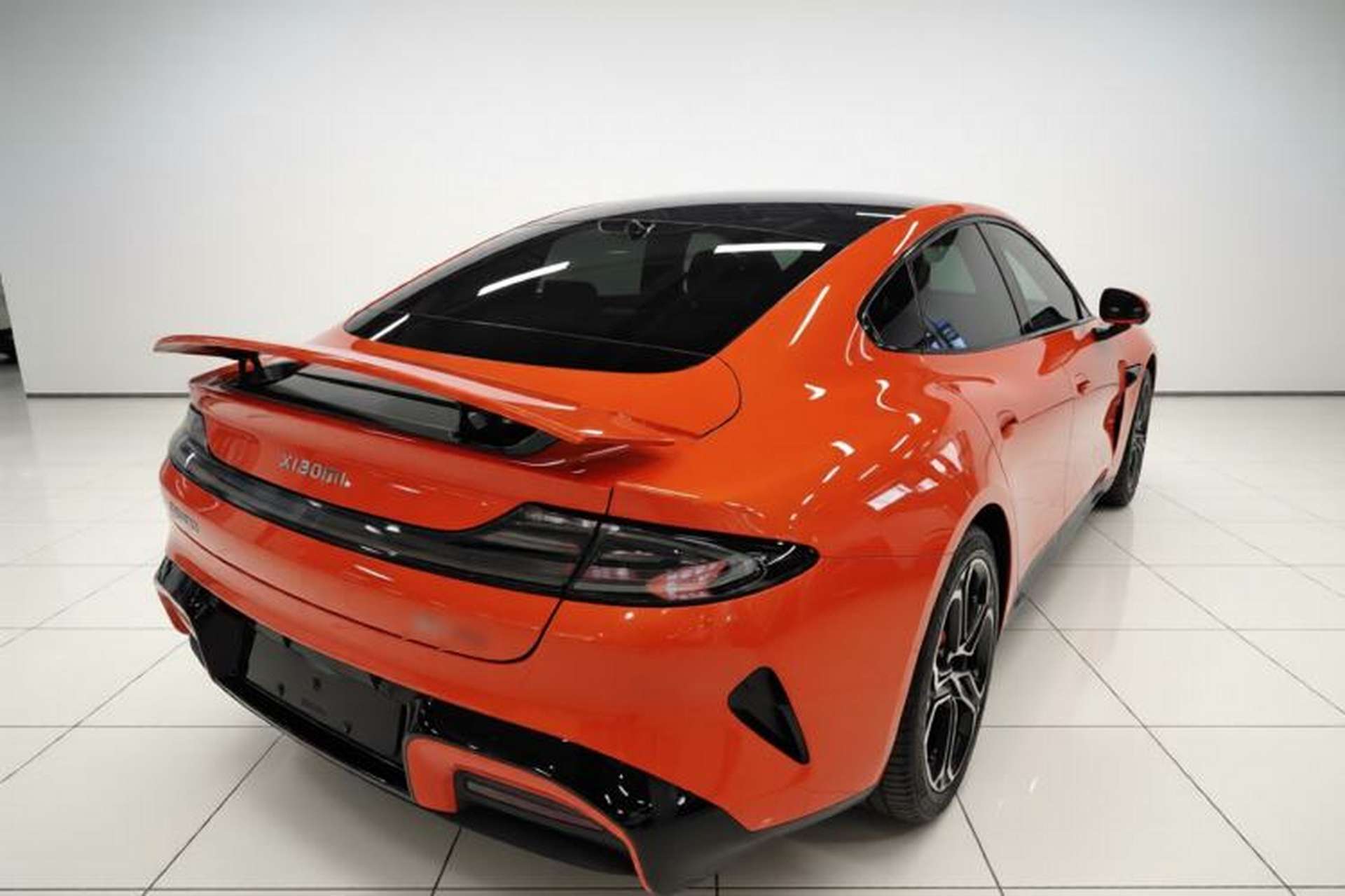 Used Xiaomi Auto SU7 2024 Four-Wheel Drive Ultra-Long Range Advanced Intelligent Driving Max Edition Rear Right 45 Deg