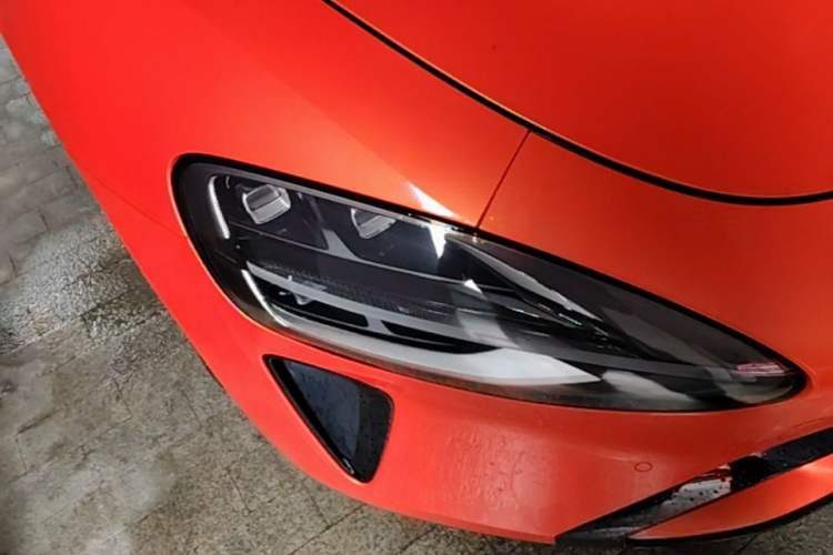 Used Xiaomi Auto SU7 2024 Four-Wheel-Drive Max Founder's Edition Right Front Headlight