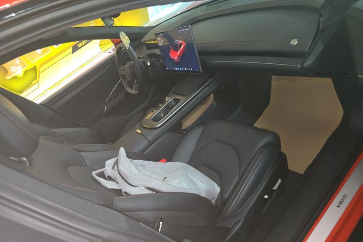 Used Xiaomi Auto SU7 2024 Rear-Drive Long-Range Intelligent Driving Version Right Front Seat
