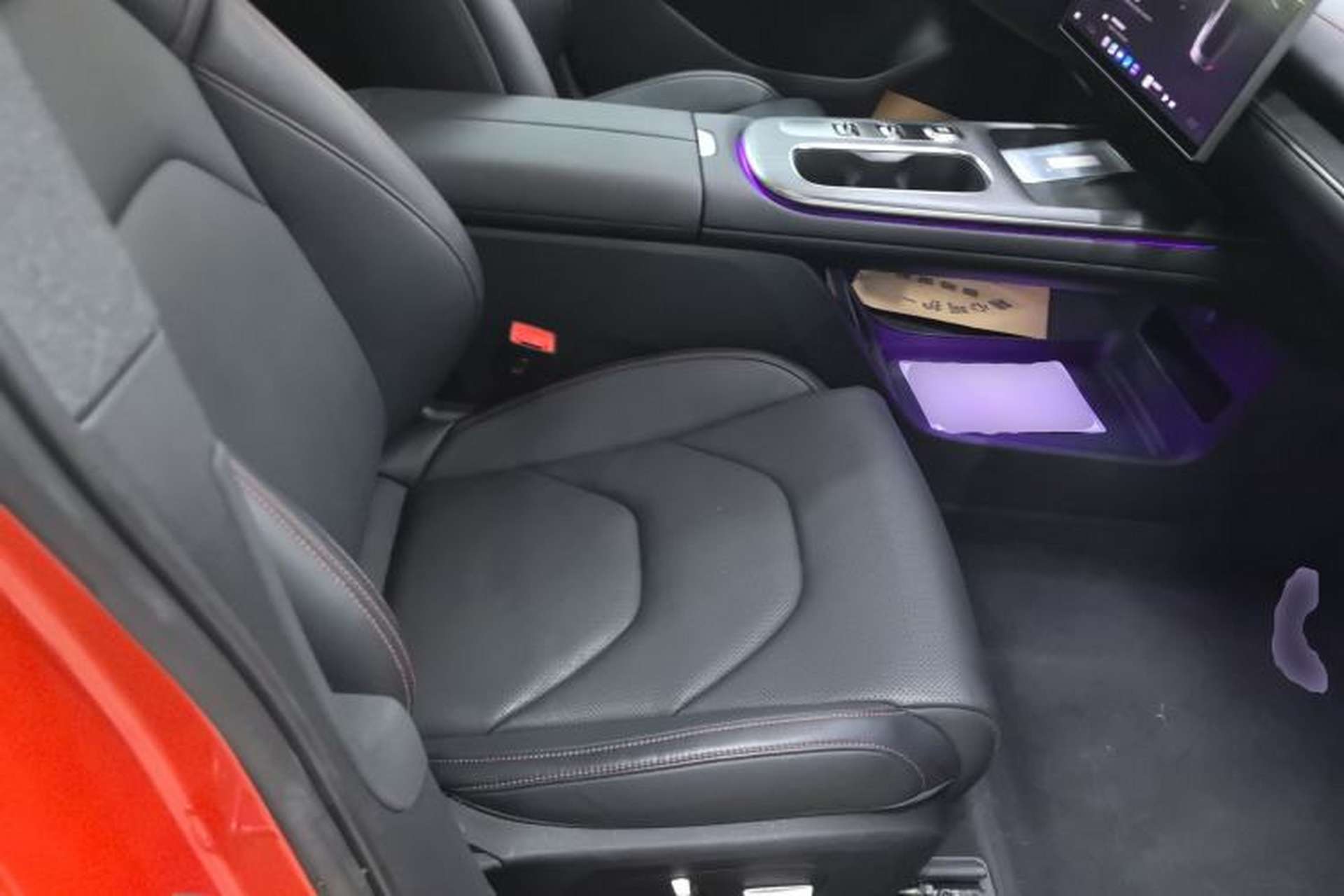 Used Xiaomi Auto SU7 2024 Rear-Drive Long-Range Intelligent Driving Version Right Front Seat