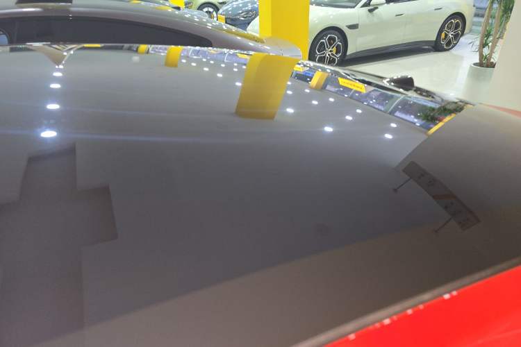 Used Xiaomi Auto SU7 2024 Rear-Drive Long-Range Intelligent Driving Version Roof