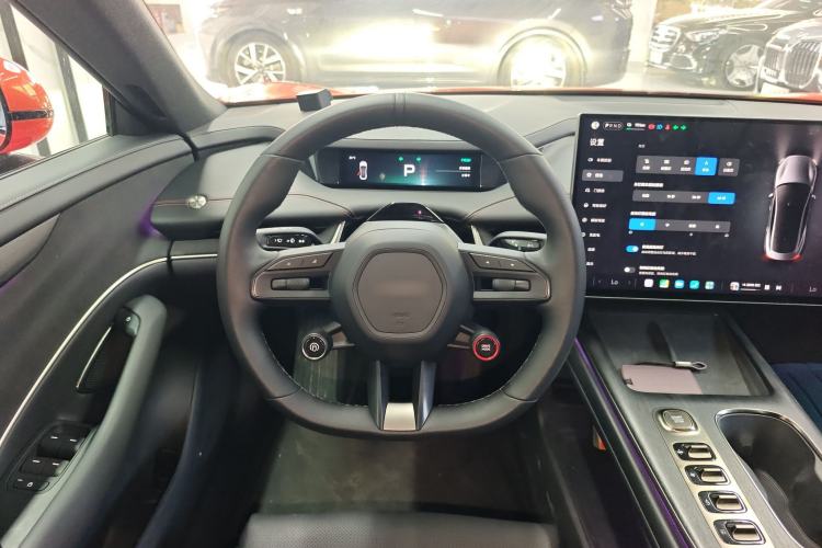 Used Xiaomi Auto SU7 2024 Rear-Drive Ultra-Long Range Advanced Pro-Level Intelligent Driving Version Steering Wheel