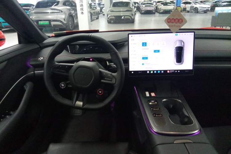 Used Xiaomi Auto SU7 2024 Rear-Drive Ultra-Long Range Advanced Pro-Level Intelligent Driving Version Steering Wheel