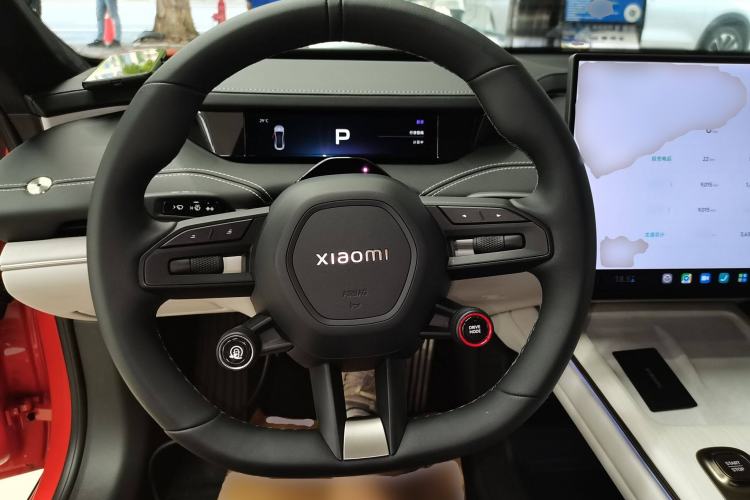 Used Xiaomi Auto SU7 2024 Four-Wheel Drive Ultra-Long Range Advanced Intelligent Driving Max Edition Steering Wheel