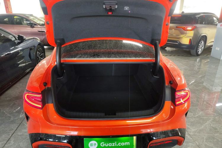 Used Xiaomi Auto SU7 2024 Rear-Drive Long-Range Intelligent Driving Version Trunk