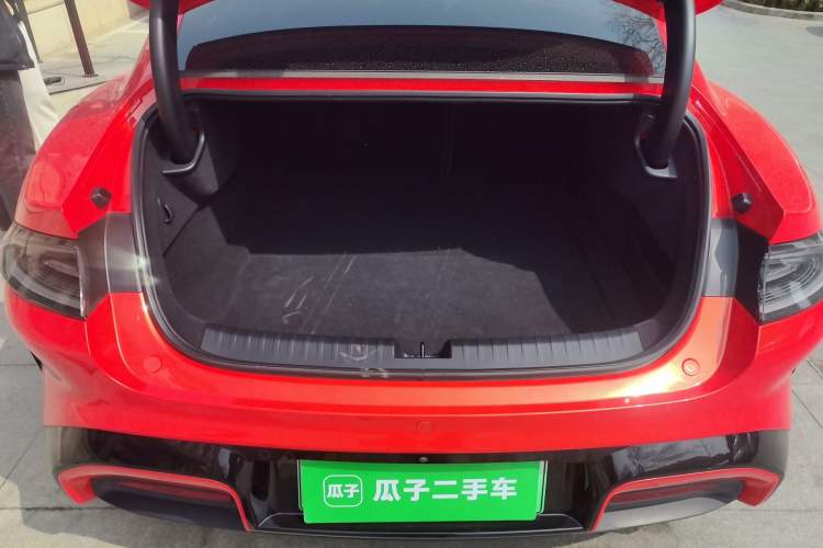 Used Xiaomi Auto SU7 2024 Four-Wheel-Drive Max Founder's Edition Trunk