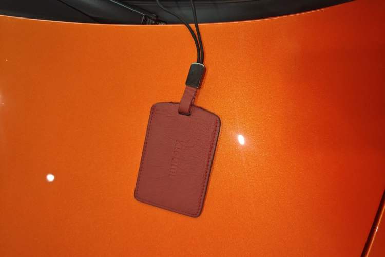 Used Xiaomi Auto SU7 2024 Rear-Drive Ultra-Long Range Advanced Pro-Level Intelligent Driving Version Vehicle Key