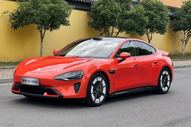 Used Xiaomi Auto SU7 2024 Four-Wheel Drive Ultra-Long Range Advanced Intelligent Driving Max Edition
