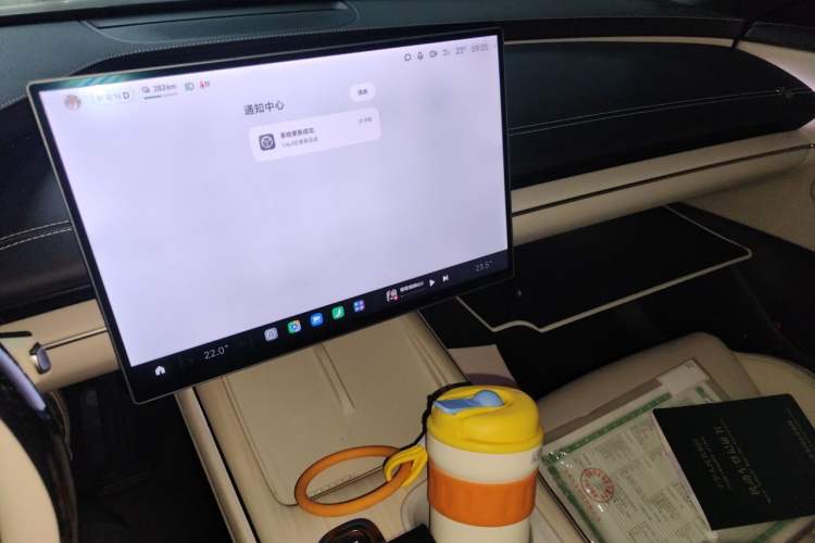 Used Xiaomi Auto SU7 2024 Rear-Drive Long-Range Intelligent Driving Version Audio And AC Panel