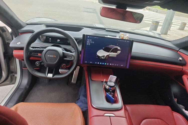 Used Xiaomi Auto SU7 2024 Four-Wheel Drive Ultra-Long Range Advanced Intelligent Driving Max Edition Center Console
