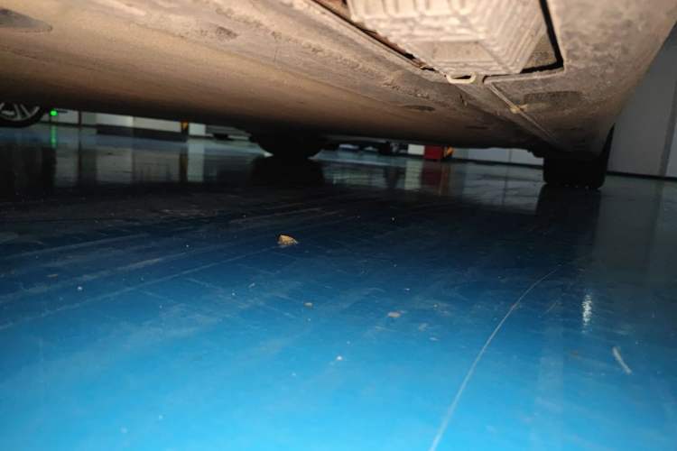 Used Xiaomi Auto SU7 2024 Four-Wheel Drive Ultra-Long Range Advanced Intelligent Driving Max Edition Chassis Front Left
