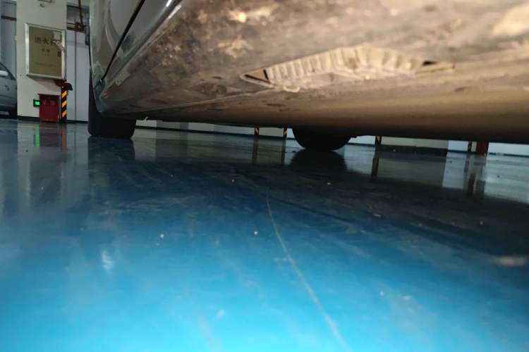 Used Xiaomi Auto SU7 2024 Four-Wheel Drive Ultra-Long Range Advanced Intelligent Driving Max Edition Chassis Front Right