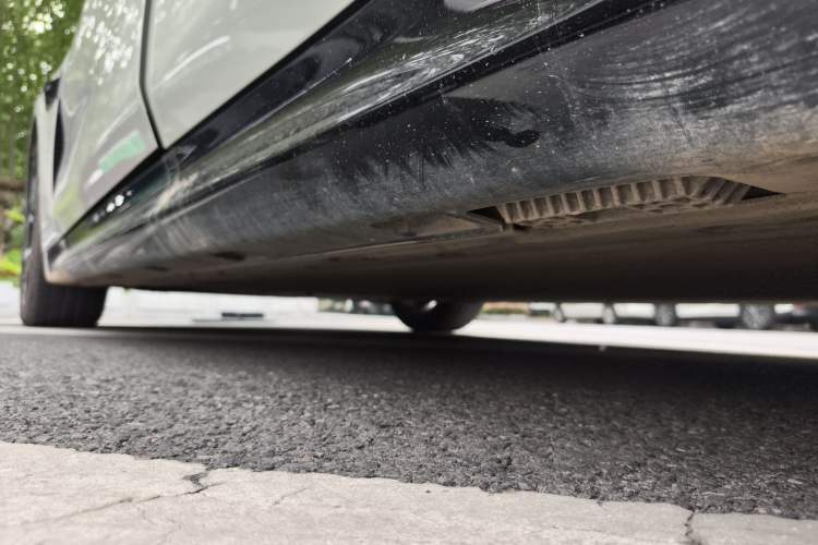Used Xiaomi Auto SU7 2024 Rear-Drive Ultra-Long Range Advanced Pro-Level Intelligent Driving Version Chassis Rear Left