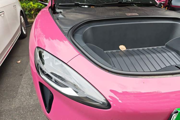 Used Xiaomi Auto SU7 2024 Four-Wheel Drive Ultra-Long Range Advanced Intelligent Driving Max Edition Engine Bay Right