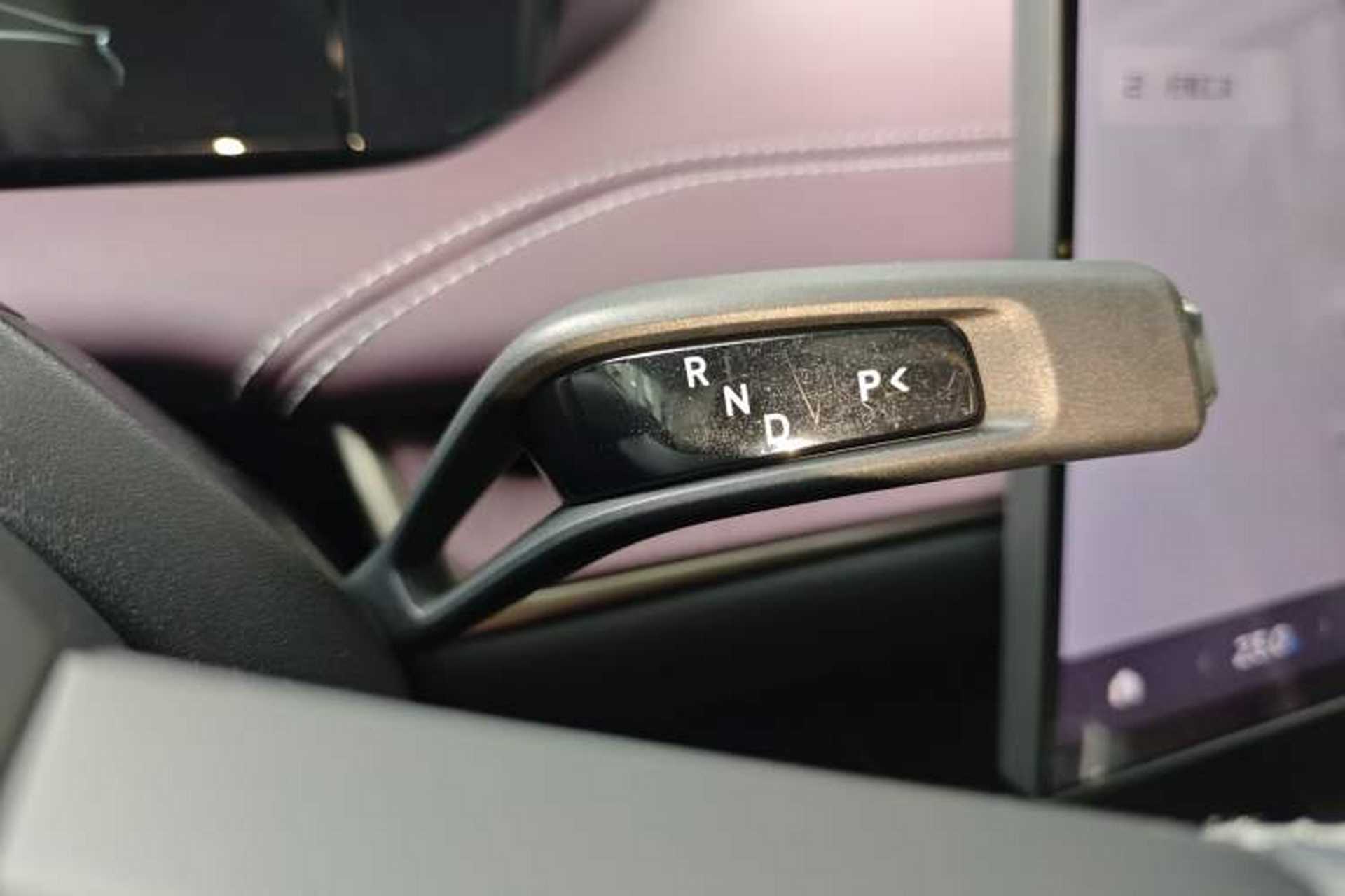 Used Xiaomi Auto SU7 2024 Rear-Drive Ultra-Long Range Advanced Pro-Level Intelligent Driving Version Gear Lever