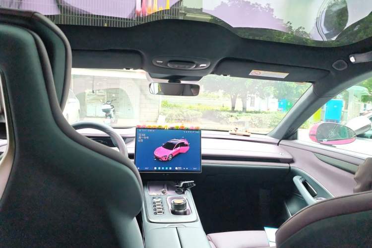 Used Xiaomi Auto SU7 2024 Four-Wheel Drive Ultra-Long Range Advanced Intelligent Driving Max Edition Headliner