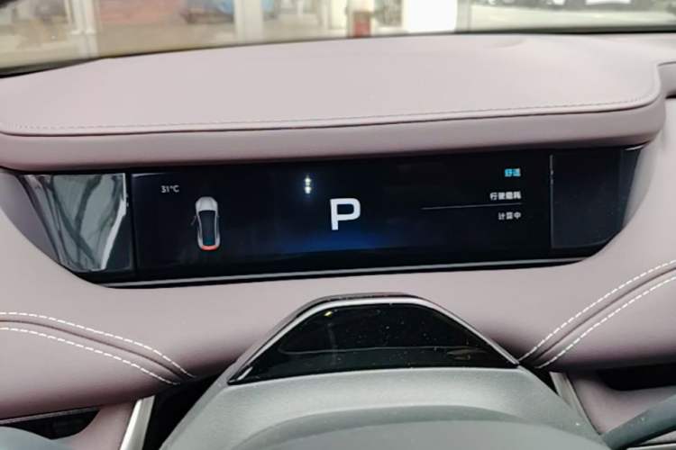 Used Xiaomi Auto SU7 2024 Rear-Drive Long-Range Intelligent Driving Version Instrument Cluster