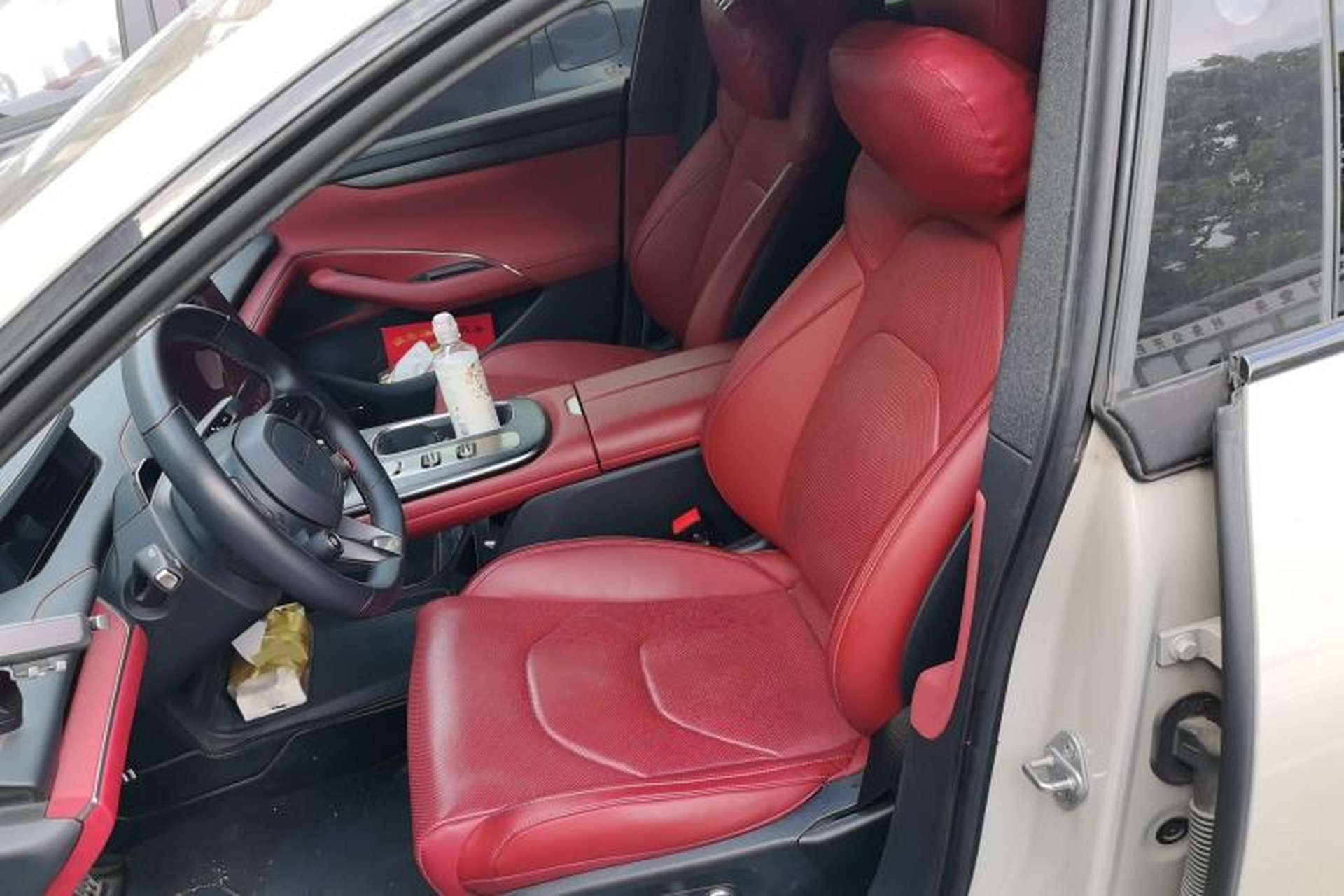 Used Xiaomi Auto SU7 2024 Rear-Drive Long-Range Intelligent Driving Version Left Front Seat