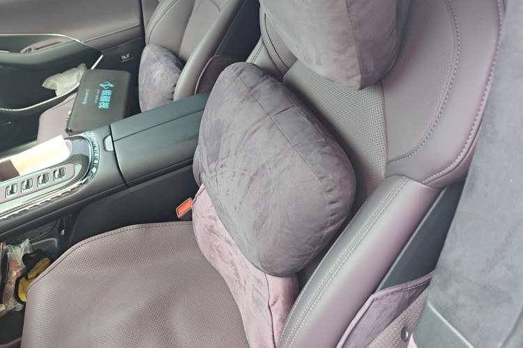 Used Xiaomi Auto SU7 2024 Four-Wheel Drive Ultra-Long Range Advanced Intelligent Driving Max Edition Left Front Seat