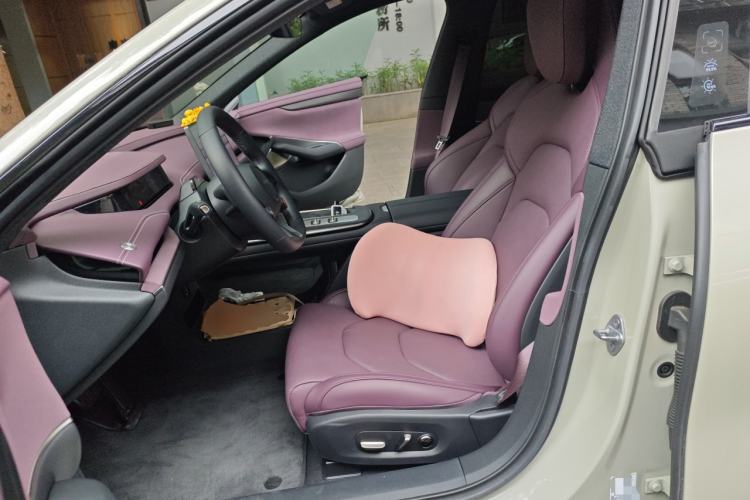 Used Xiaomi Auto SU7 2024 Rear-Drive Ultra-Long Range Advanced Pro-Level Intelligent Driving Version Left Front Seat