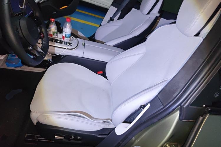 Used Xiaomi Auto SU7 2024 Four-Wheel Drive Ultra-Long Range Advanced Intelligent Driving Max Edition Left Front Seat