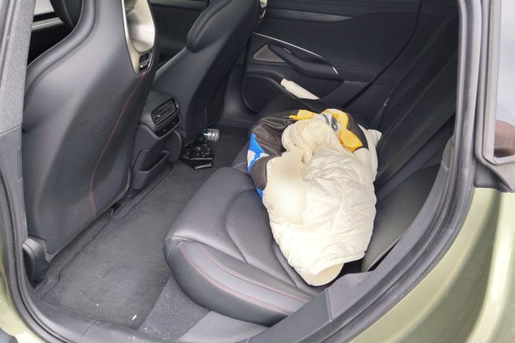 Used Xiaomi Auto SU7 2024 Rear-Drive Ultra-Long Range Advanced Pro-Level Intelligent Driving Version Left Rear Seat