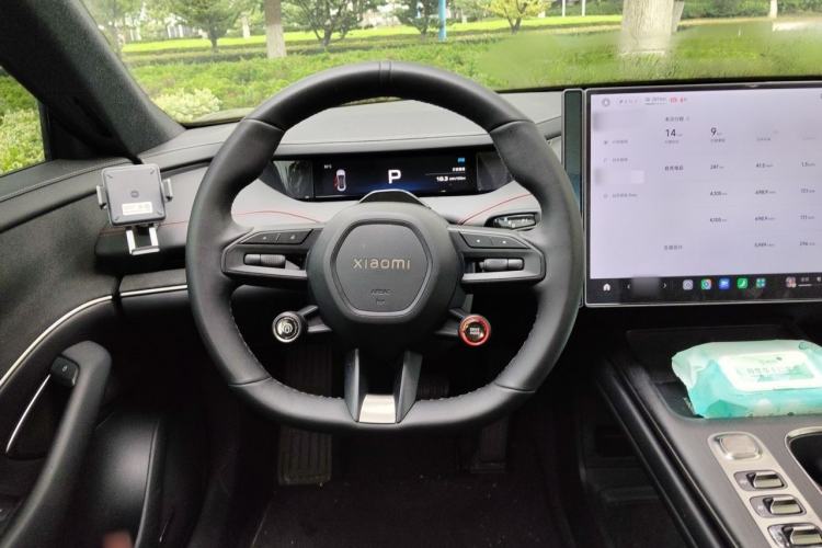 Used Xiaomi Auto SU7 2024 Rear-Drive Ultra-Long Range Advanced Pro-Level Intelligent Driving Version Steering Wheel