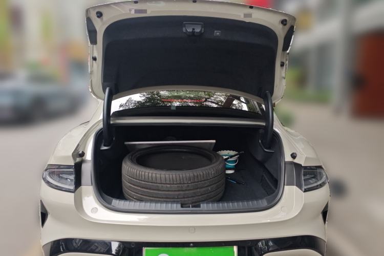 Used Xiaomi Auto SU7 2024 Rear-Drive Ultra-Long Range Advanced Pro-Level Intelligent Driving Version Trunk