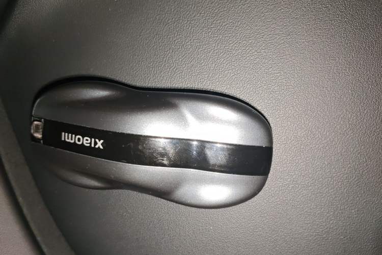 Used Xiaomi Auto SU7 2024 Rear-Drive Standard Founder Edition Vehicle Key