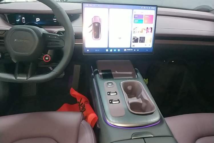 Used Xiaomi Auto SU7 2024 Rear-Drive Ultra-Long Range Advanced Pro-Level Intelligent Driving Version Audio And AC Panel