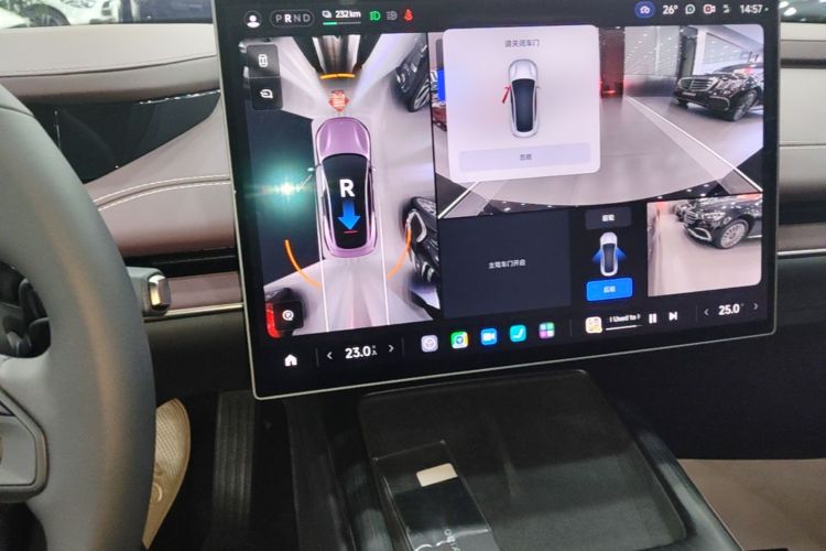 Used Xiaomi Auto SU7 2024 Rear-Drive Ultra-Long Range Advanced Pro-Level Intelligent Driving Version Audio And AC Panel