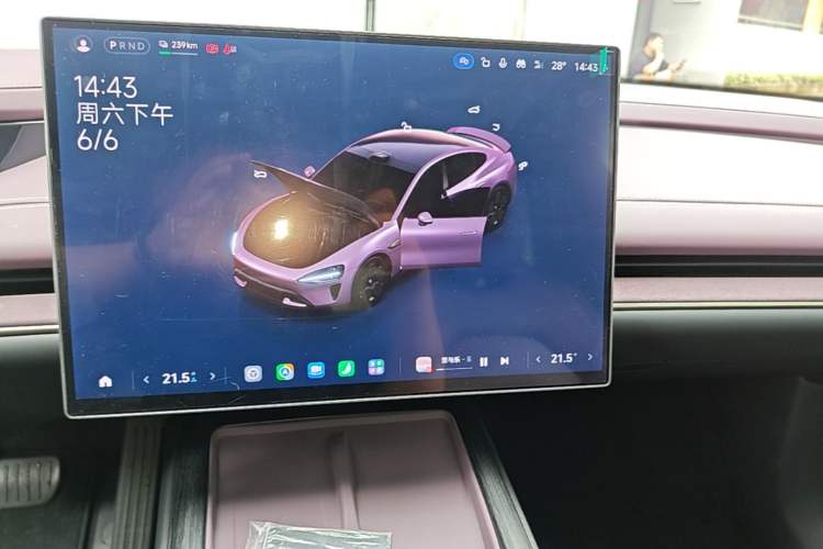 Used Xiaomi Auto SU7 2024 Rear-Drive Ultra-Long Range Advanced Pro-Level Intelligent Driving Version Audio And AC Panel