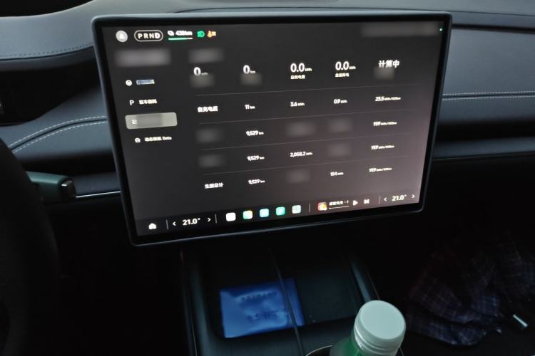 Used Xiaomi Auto SU7 2024 Four-Wheel Drive Ultra-Long Range Advanced Intelligent Driving Max Edition Audio And AC Panel